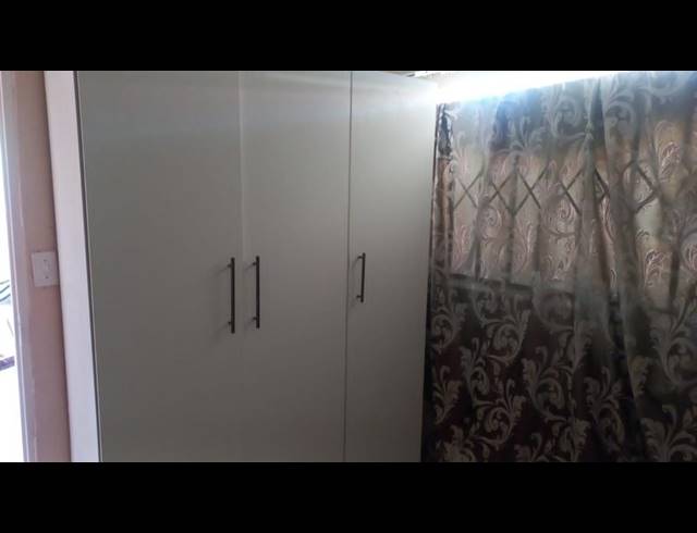 2 BEDROOM PROPERTY TO RENT IN WITPOORTJIE